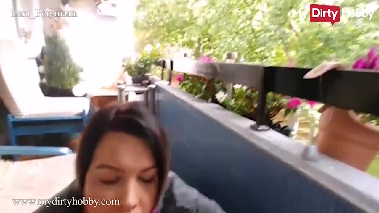 Lara Bergmann forró baletli cidázása megrakva gigantikus faszal