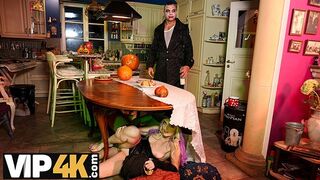 Cseh szépkorú cosplay csábítás non-pg parti hangulatban
