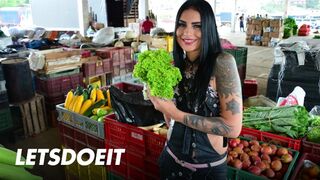 Csoki csajszika melina zapata felvett mély dugásra idős puncijába - latin milf