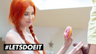 Gisha Forza bazinagy tőgyes vörös bombe egy fánkot érő durva dugásért