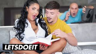 Kezdő angolos pipi fenékben profi a LetsDoeIt csatornán