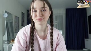 Nevelő tesóm élvezi a könyveket és az popsi szexet - valeria sladkih