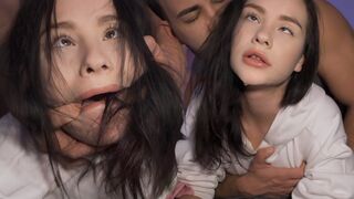 Extrém spriccelős orgazmus - 18 éves zsenge durván szétbaszva hardcore kutyapózban - matty mila perez